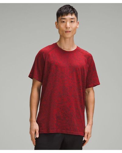 lululemon – Lunar New Year Metal Vent Tech Short-Sleeve Shirt – Colour Dark/ – - Red