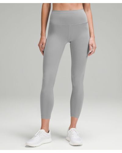 LULULEMON Gray White Print Legging Size 12 (L) Activewear Bottoms –  ReturnStyle