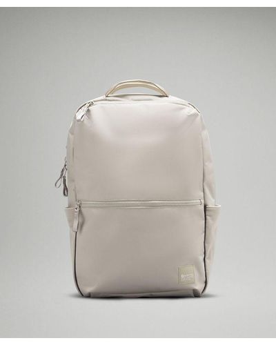 lululemon – Double-Zip Backpack 22L – - Grey