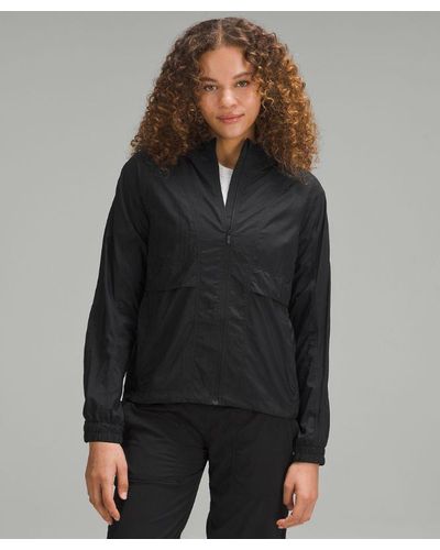 lululemon Hood Lite Jacket - Colour Black - Size 14