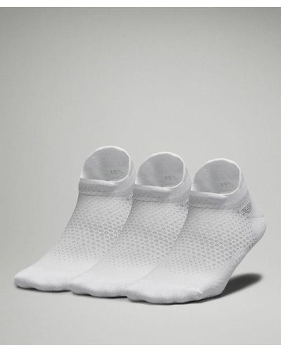 lululemon Macropillow Tab Running Socks Medium Cushioning 3 Pack - Colour White - Size L - Metallic