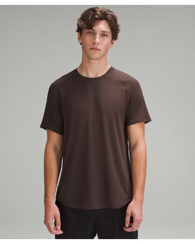 lululemon License To Train Short-sleeve Shirt - Colour Brown - Size Xl
