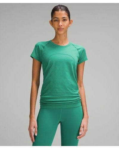 lululemon – Swiftly Tech Short-Sleeve Shirt 2.0 – – - Green