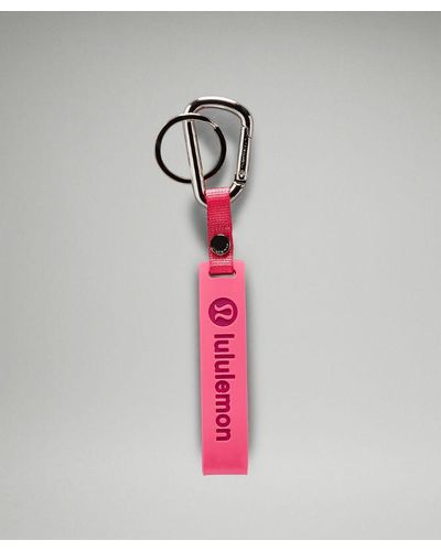 lululemon – Silicone Keychain – - Pink