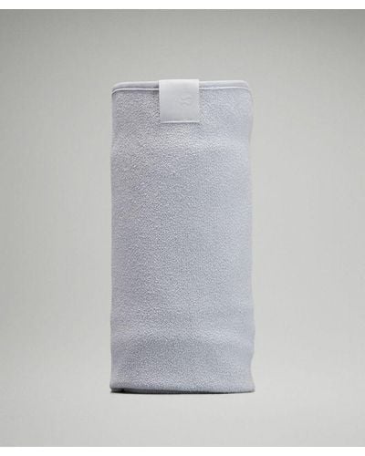 lululemon – Yoga Mat Towel With Grip – - Grey