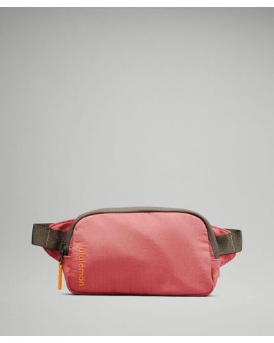 lululemon Mini Belt Bag - Multicolour