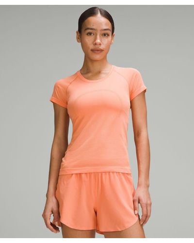 lululemon – Swiftly Tech Short-Sleeve Shirt 2.0 Race Length – – - Orange