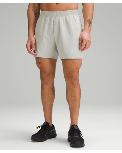 lululemon Pace Breaker Linerless Shorts - 5" - Colour Grey - Size L - Multicolour