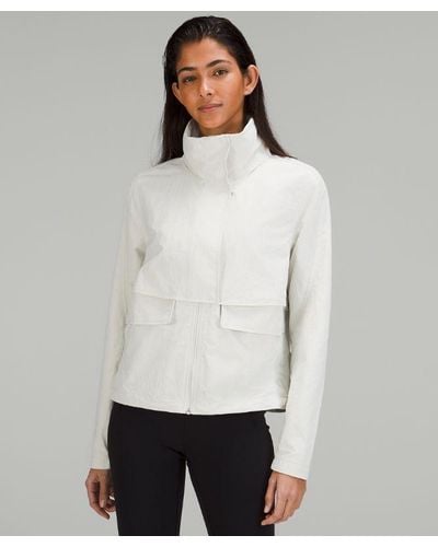 lululemon Always Effortless Jacket - Colour White - Size 0