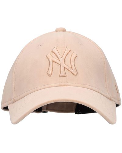 KTZ 9Forty Ny Yankees Velour Hat - Pink