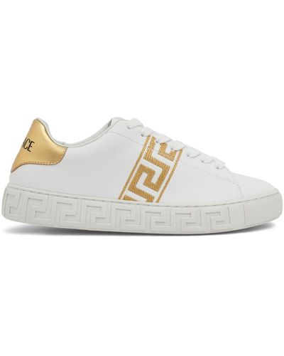 Versace Sneakers mit Greca-Stickerei - Weiß