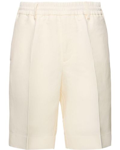 Burberry Taillierte Shorts - Weiß