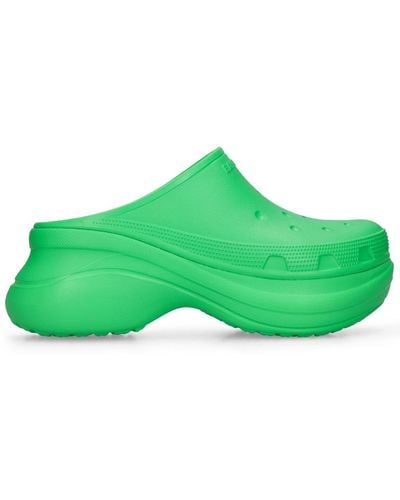Balenciaga 85mm crocs rubber pool mules - Verde