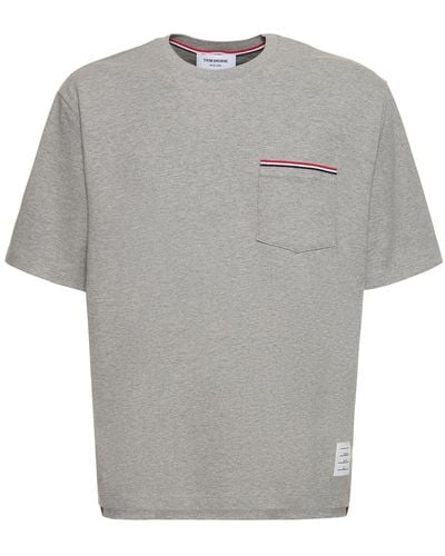 Thom Browne T-shirt en jersey de coton avec liseré à rayures - Gris