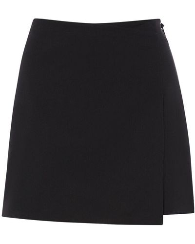 Moncler Structured Tech Shorts - Black