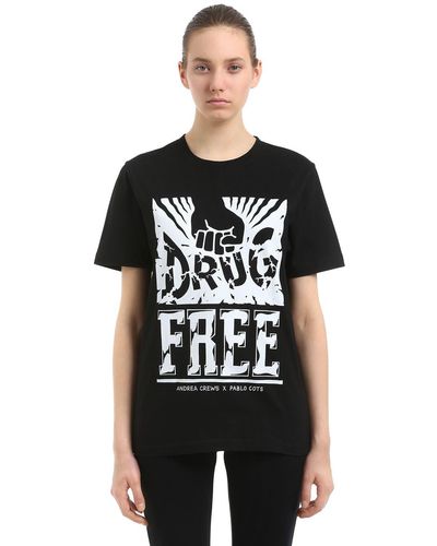 Andrea Crews T-shirt "pablo Cots Drug Free" In Jersey Di Cotone - Nero