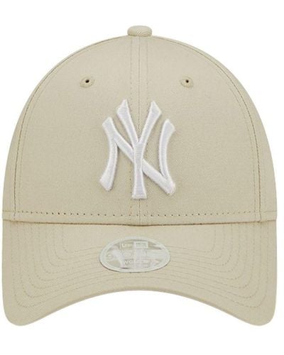KTZ Female League Ess 9forty Ny Yankees Cap - Natural