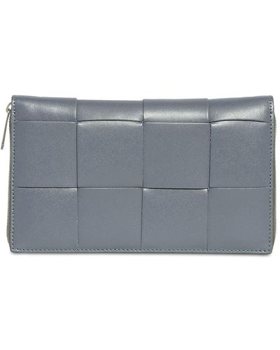Bottega Veneta Maxi Intreccio Leather Zip Around Wallet - Gray