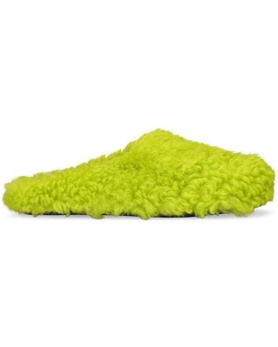 Marni Mules fussbett sabot in shearling - Giallo