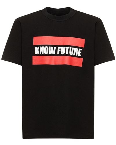 Sacai Bedrucktes T-shirt "know Future" - Schwarz