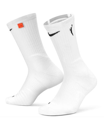 Nike And Wnba Team 13 Elite Performance Crew Socks - White