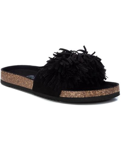 Xti Suede Flat Sandals By - Black