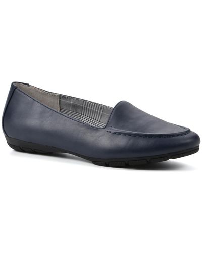 Macy's white mountain shoes clearance