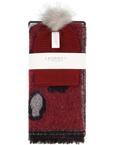 Laundry by Shelli Segal Oversized Animal Print Cozy Scarf And Beanie Set - Red