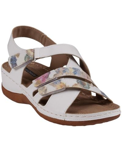 Gc Shoes Dalary Strappy Stay-put Two-tone Comfort Flat Sandals - White