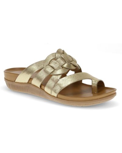 Bare traps shop flip flop sandals