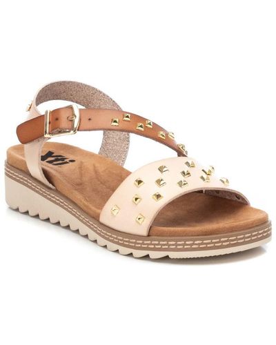 Xti Wedge Sandals With Gold Studs - Pink