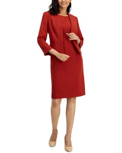 Le Suit Crepe Open Front Jacket & Crewneck Sheath Dress Suit - Red