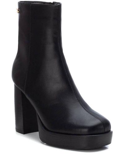 Xti Block Heel Boots By - Black