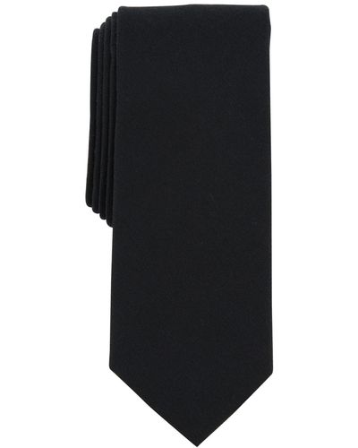 BarIII Bolans Solid Tie - Black