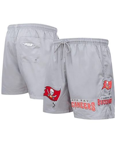 Pro Standard Tampa Bay Buccaneers Woven Shorts - Gray