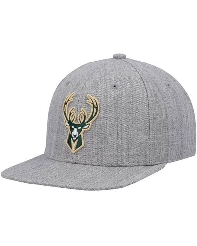 Mitchell & Ness Milwaukee Bucks 2.0 Snapback Hat - Gray