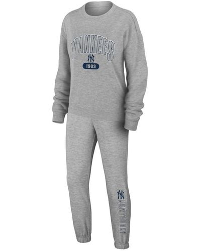 WEAR by Erin Andrews New York Yankees Knitted T-shirt And Pants Lounge Set - Gray
