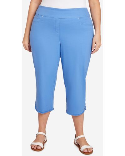 Ruby Rd. Plus Size Pull-on Stretch Denim Lace Hem Capri Pants - Blue