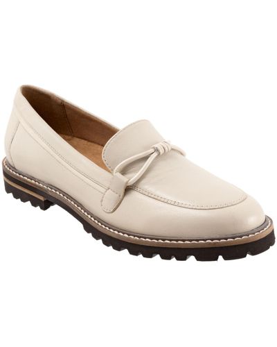 Trotters Fiora Flats - White