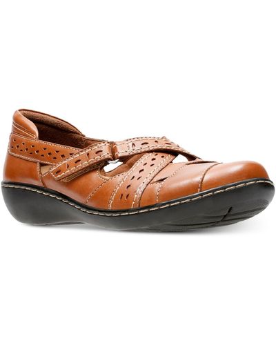 Clarks Collection Ashland Spin Flats - Brown
