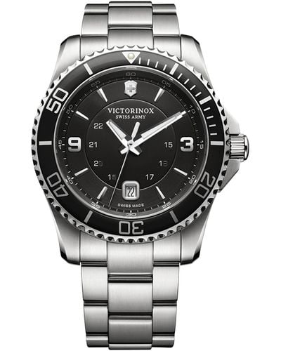 Victorinox Men's Swiss Maverick Stainless Steel Bracelet Watch 43mm 241697 - Metallic