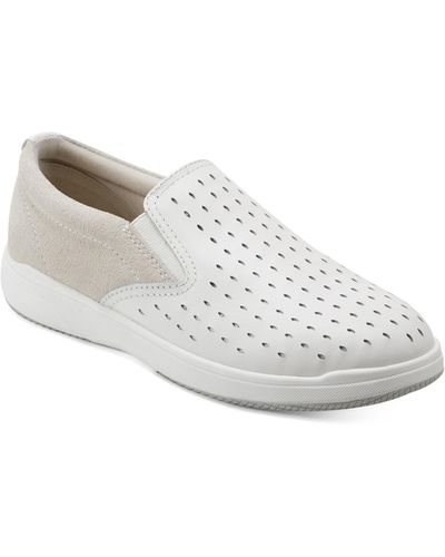 Earth Nel Laser Cut Round Toe Casual Slip-on Sneakers - White