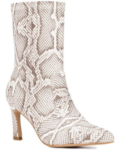 New York & Company Xandra Boot - White