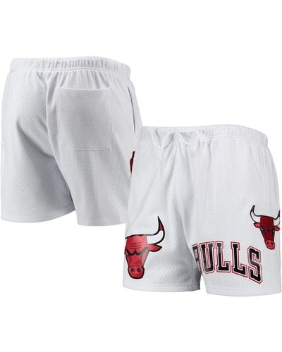Pro Standard Chicago Bulls 6x Nba Finals Champions Mesh Capsule Shorts - White