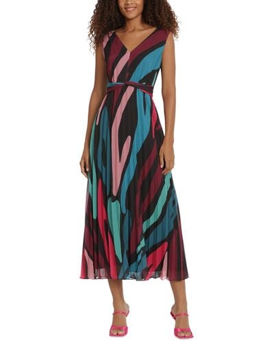Donna Morgan Printed Pleated Maxi Dress - Multicolor