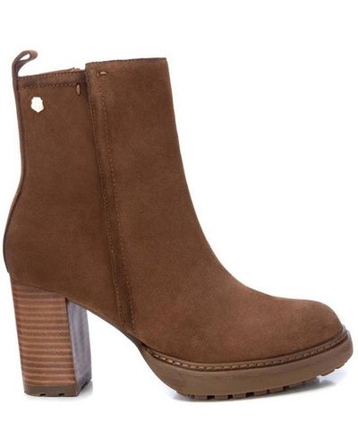 Xti Carmela Collection Suede Boots By - Brown