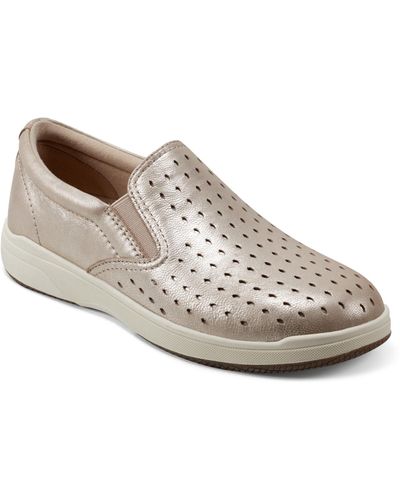 Earth Nel Laser Cut Round Toe Casual Slip-on Sneakers - White