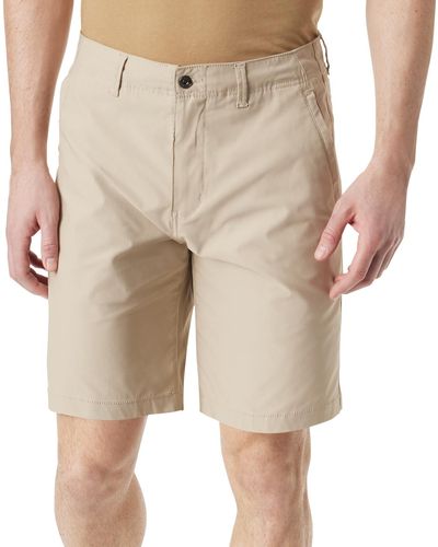 BASS OUTDOOR Traveler Tech Commuter 8" Shorts - Natural