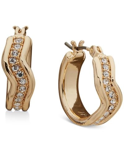 DKNY Gold-tone Crystal Pave Wavy Small huggie Hoop Earrings - Metallic