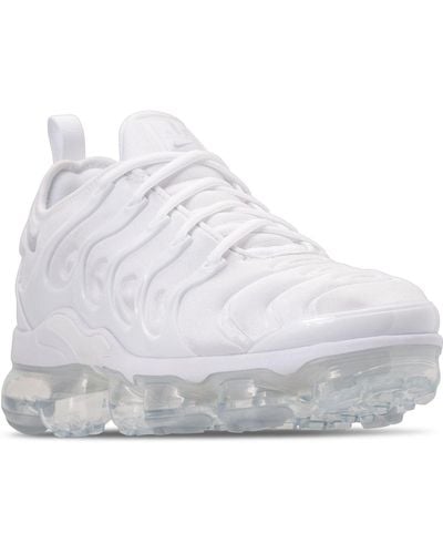 Nike Vapormax Plus Shoes for Men - Up to 54% off | Lyst